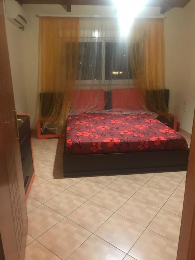 Lovely 2 Bedroom Apartment Tirana Eksteriør billede